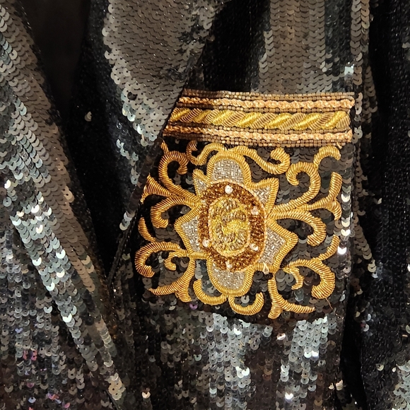 VintageBlack and Gold Sequin Blazer - Picture 7 of 16